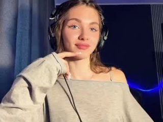 veluxe sex cam with a horny cute cam girl that's also incredibly naughty