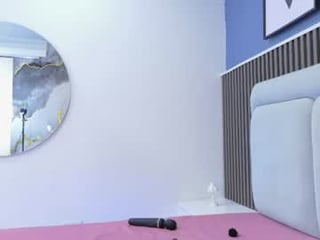 lily__star asian cam girl presents hard fucking online