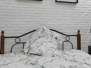 alllura teen cam babe wants to be fucked online as hard as possible