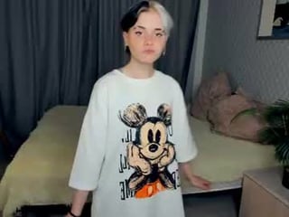 camilagamblin teen cam babe wants to be fucked online as hard as possible