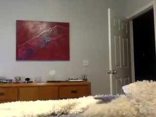 tamiacams4u big tits cam girl fucking each other with toys