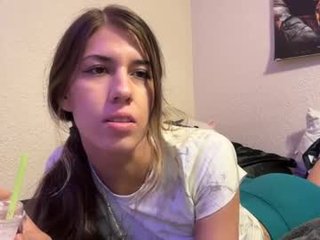 underratedlatina teen cam babe wants to be fucked online as hard as possible