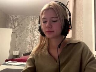 rochellehouis cute cam babe likes wearing the sluttiest panty live on sex cam