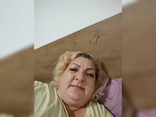 clarabbw49hot blonde white cam babe wants her pussy stretched