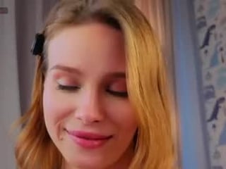 sheliamuyres cam babe likes squirting after getting pleasure from masturbation