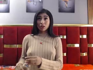 mia_konor06 latina cam babe brings live sex to him online