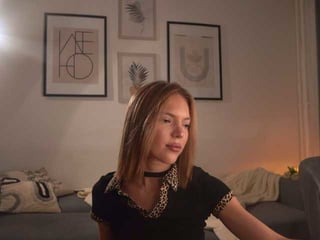 justforfunnn blonde russian cam girl gives me all my dirty dreams