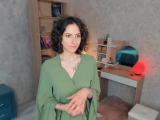 secret_des1res cam babe with big tits in private live sex show