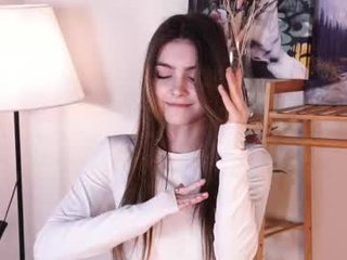 georgiannahearn teen cam babe wants to be fucked online as hard as possible