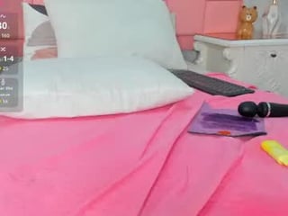selenamiel cam slut gets her pussy banged by horny guy online