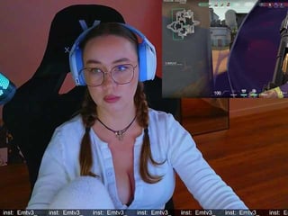 emili1- brunette russian cam girl gives me all my dirty dreams